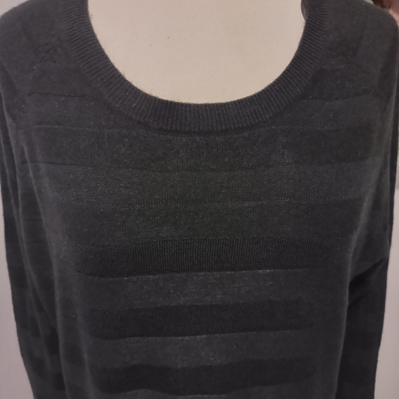 Faded Glory Black Long Sleeve Sweater 1X (16W) - Picture 2 of 13